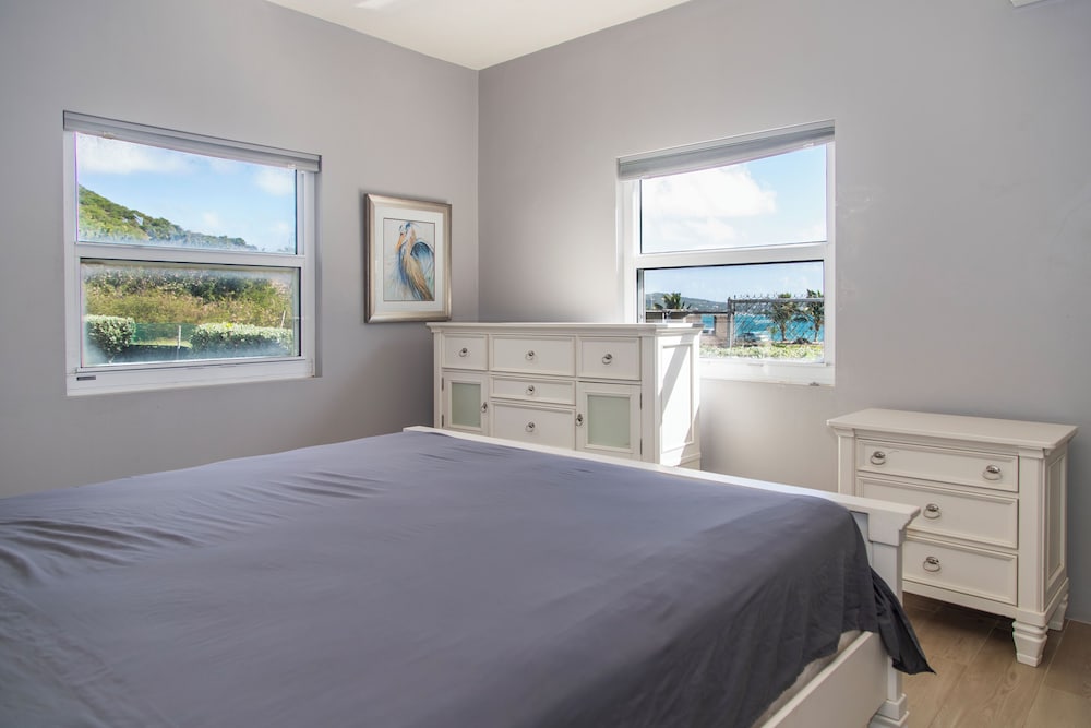 One Bedroom Groundfloor Apartment With Oceanview - C102