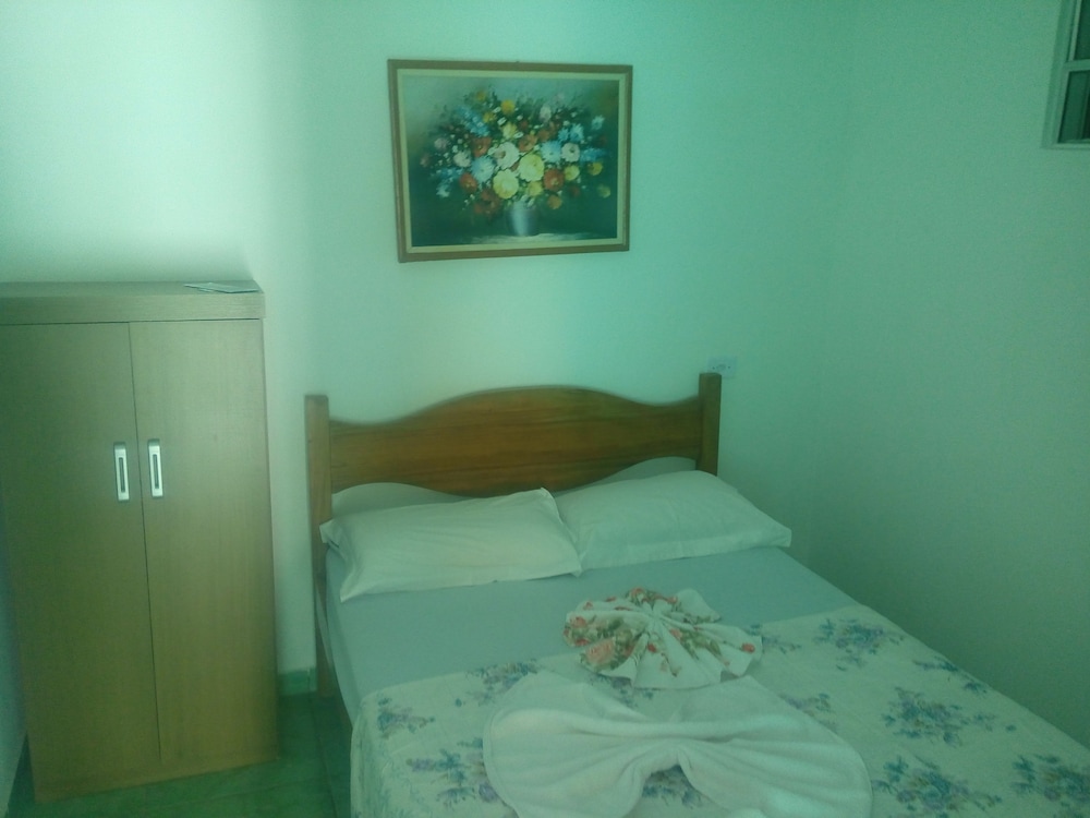 Double Room (With Ceiling Fan ) photo 3