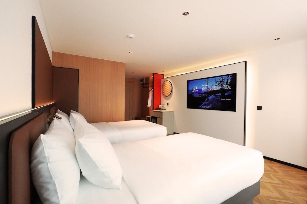 Deluxe Room, 2 Double Beds photo 2