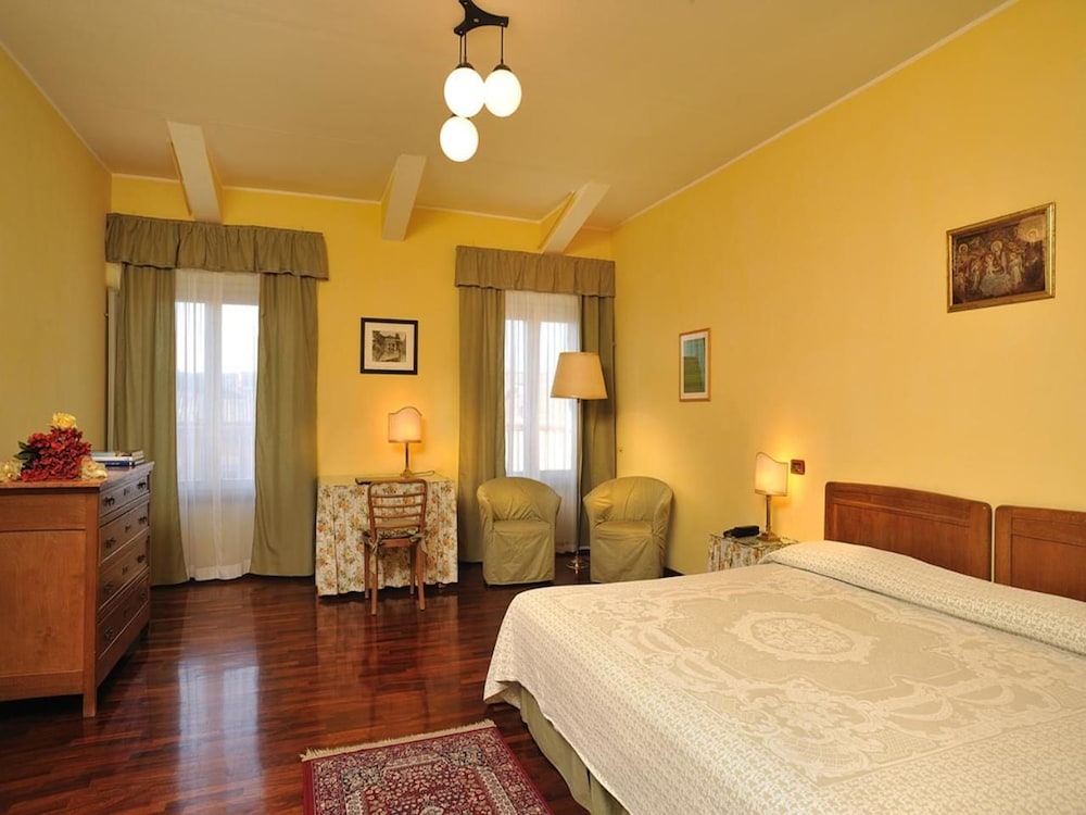 Business Double Room photo 1