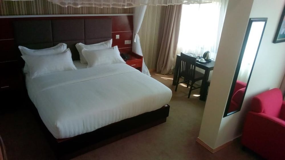Deluxe Double Room photo 3