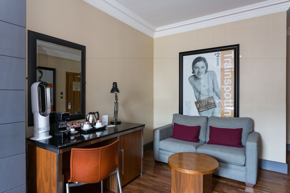 Deluxe Double or Twin Room, 1 Double or 2 Twin Beds - Photo 9