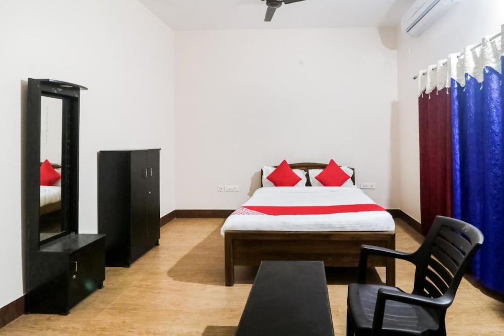Deluxe Double Room, City View photo 1