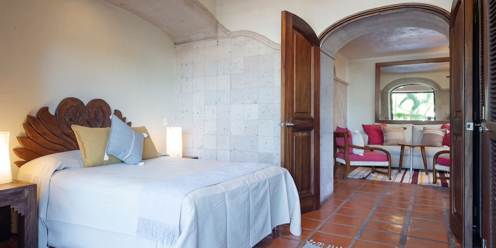 Deluxe Apartment, 4 Bedrooms, Kitchen, City View