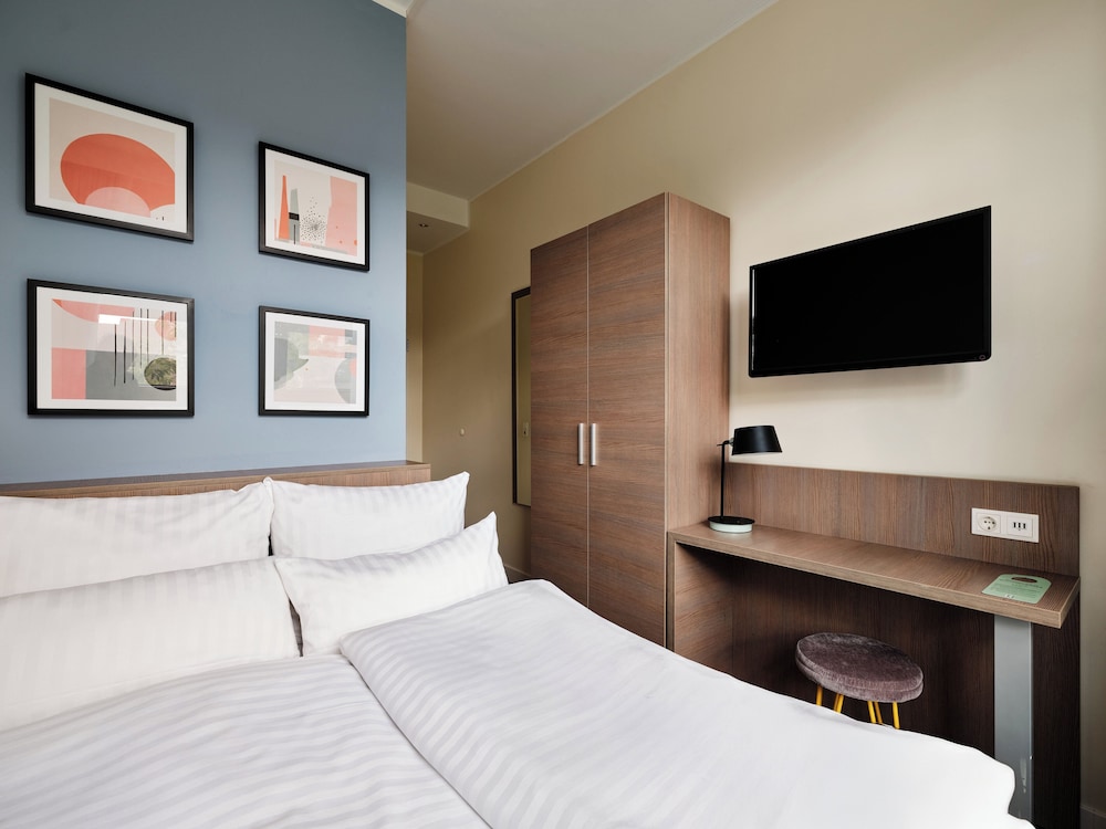 Standard Room, 1 Double Bed