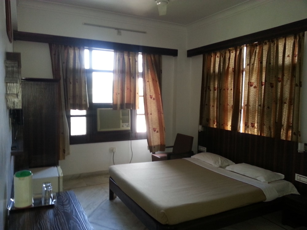 Executive Room, 1 King Bed, Balcony