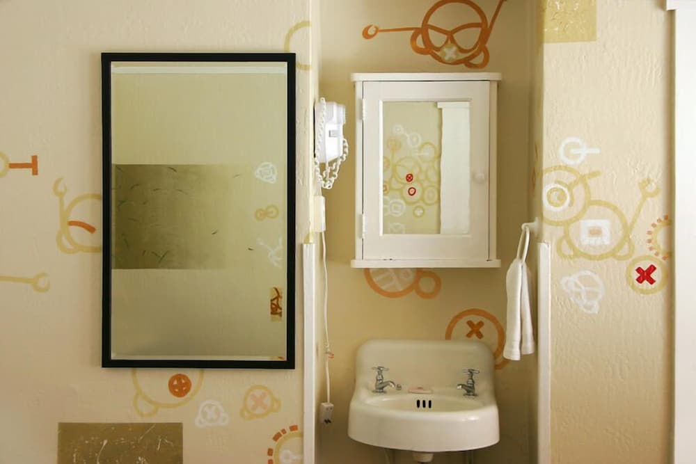 Hotel des Arts — photo 89