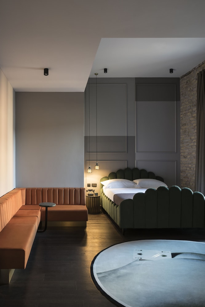Loft photo 2
