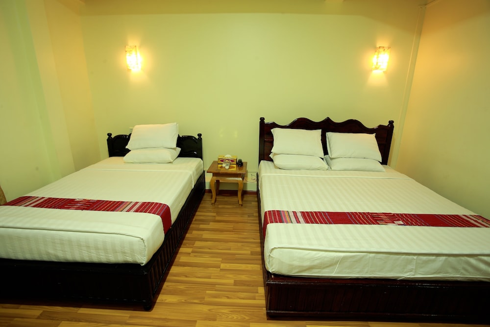 Deluxe Triple Room photo 2