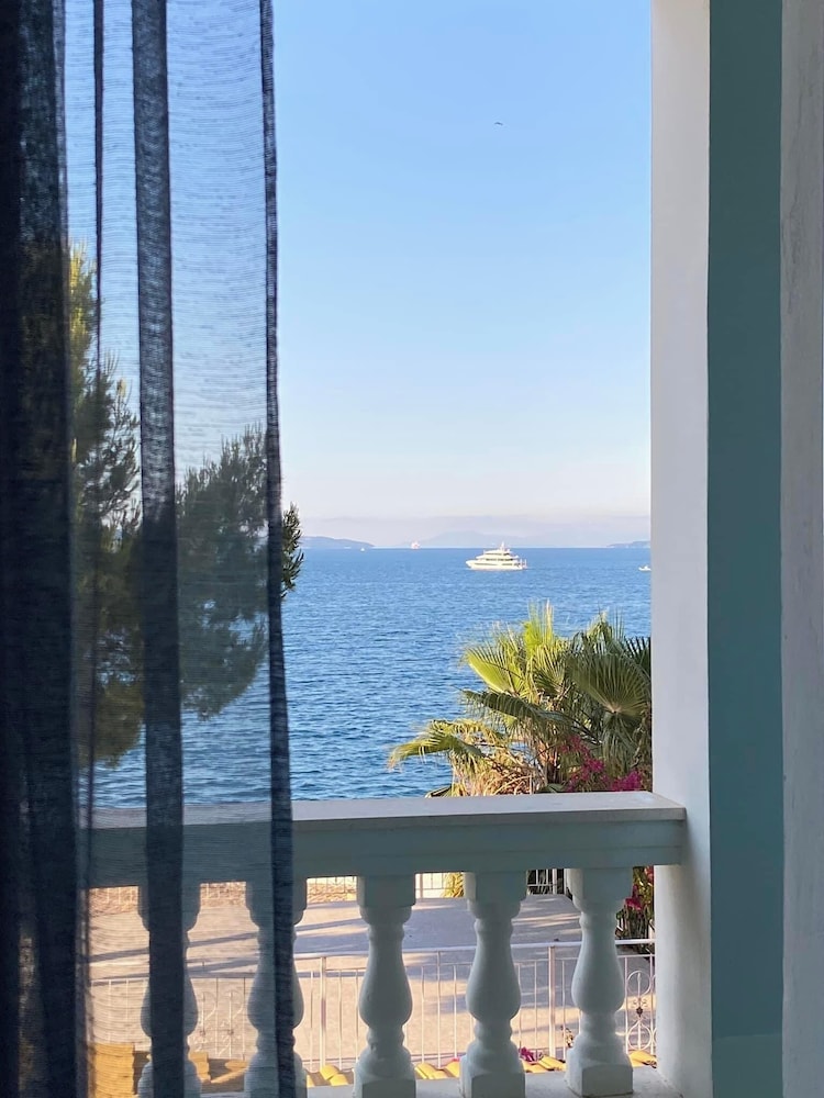 Double Room, Sea View photo 3