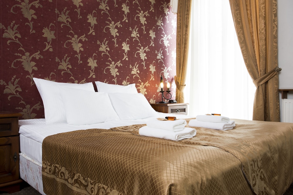 Classic Double or Twin Room - Photo 1