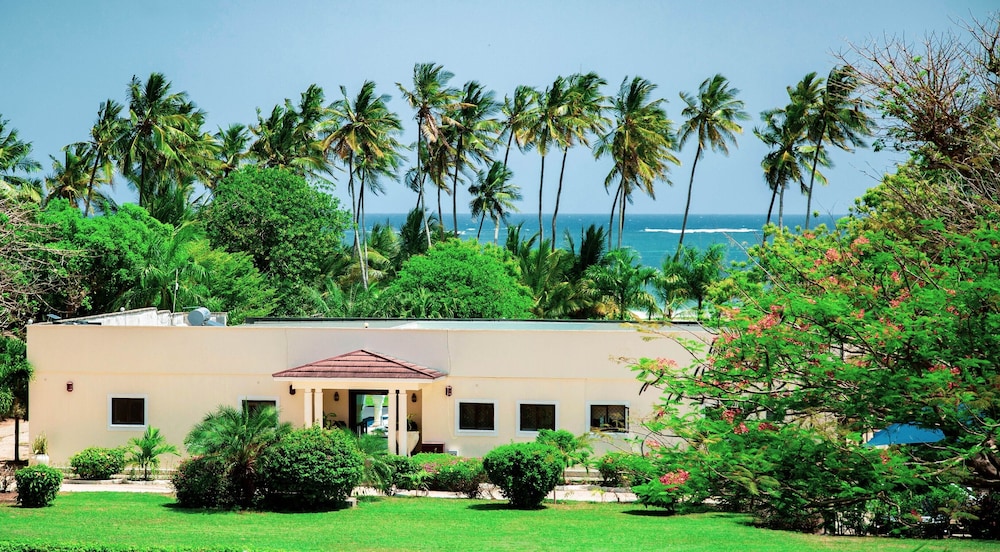 Luxury House, Oceanfront photo 2