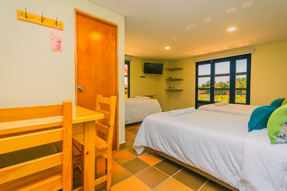 Family Room, Multiple Beds, Balcony, Mountain View