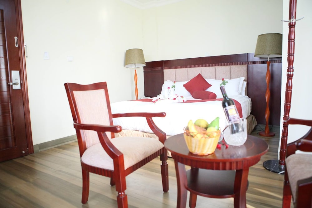 Suite photo 1
