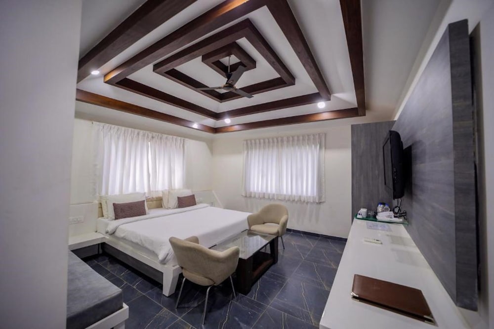 Executive Room photo 3