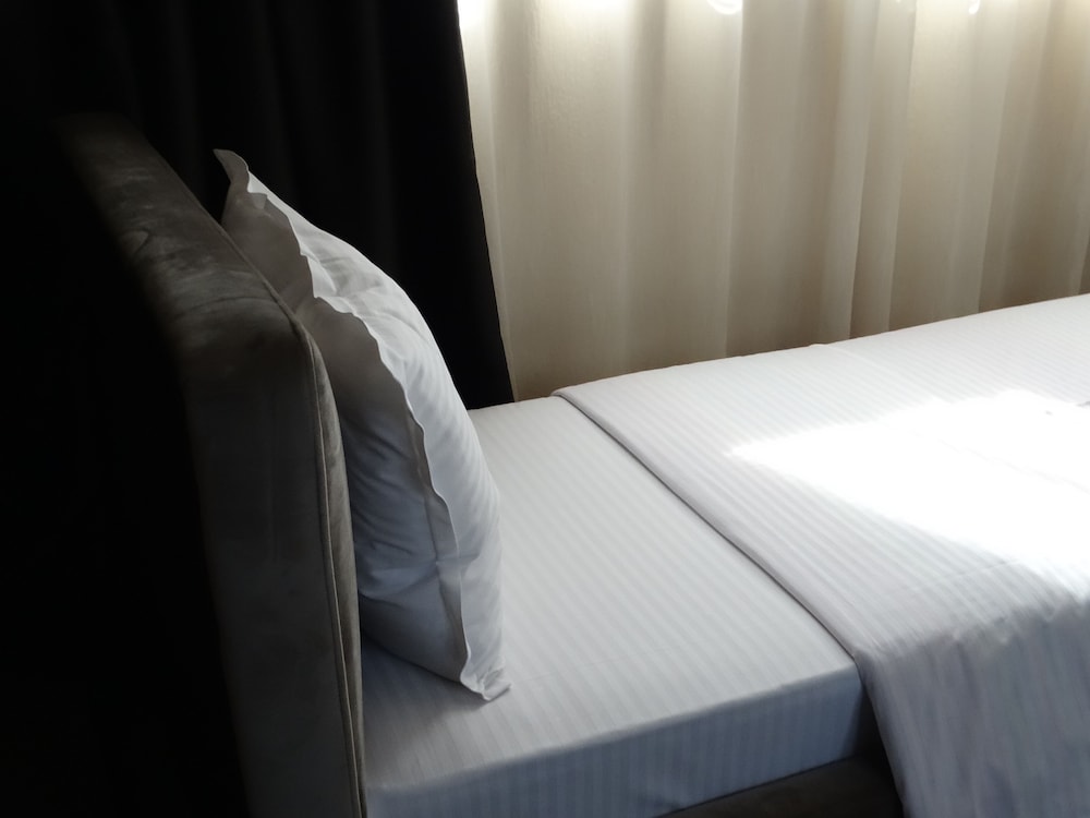 Deluxe Suite photo 3