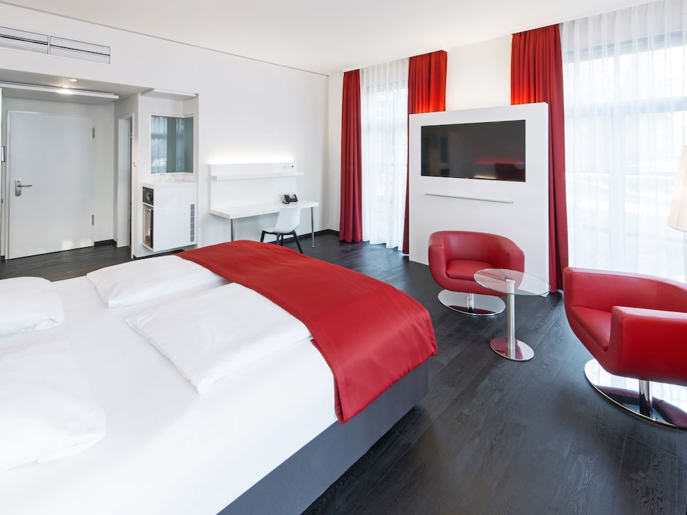 Deluxe Room - Photo 3