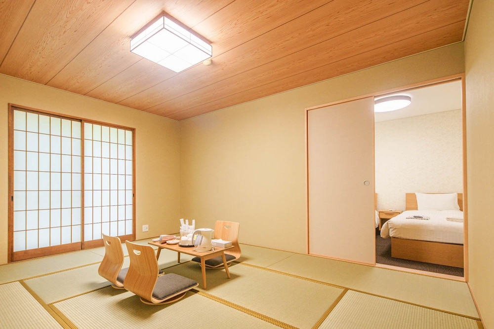 [Main Building] Japanese And Western Style Family Room With Shower Only, Non Smoking photo 1