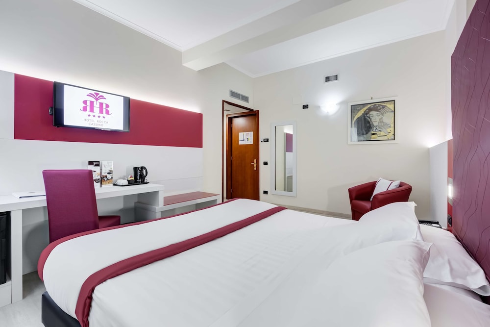 Comfort Room, 1 King Bed (with Extra Bed) - Photo 3