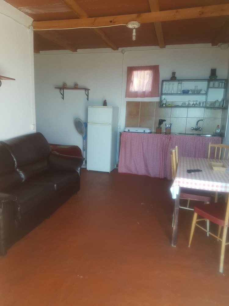 Basic House, 1 Bedroom photo 3