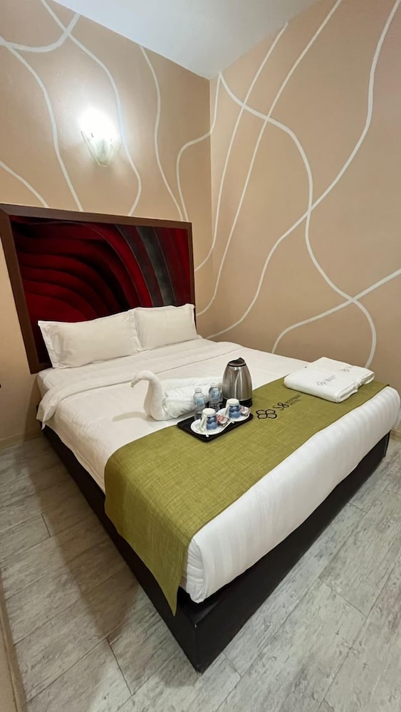 Standard Double Room, No Windows photo 1