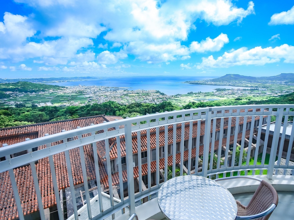 Suite, 1 Bedroom, Ocean View - Photo 4