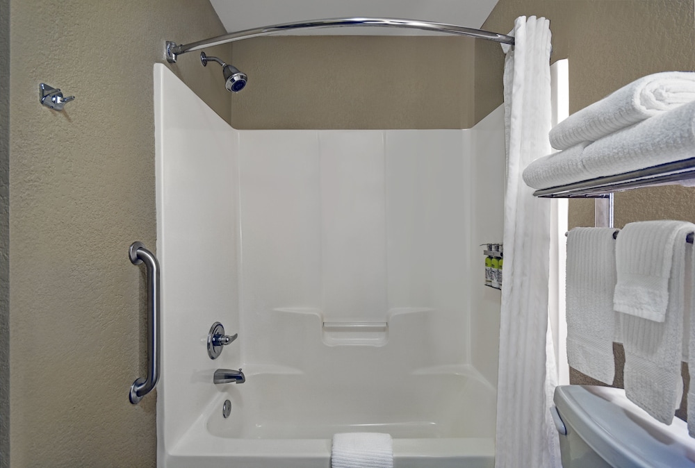Studio Suite, 2 Queen Beds (Full Kitchen) - Photo 5