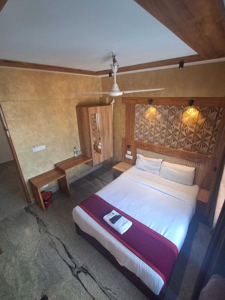 Classic Room