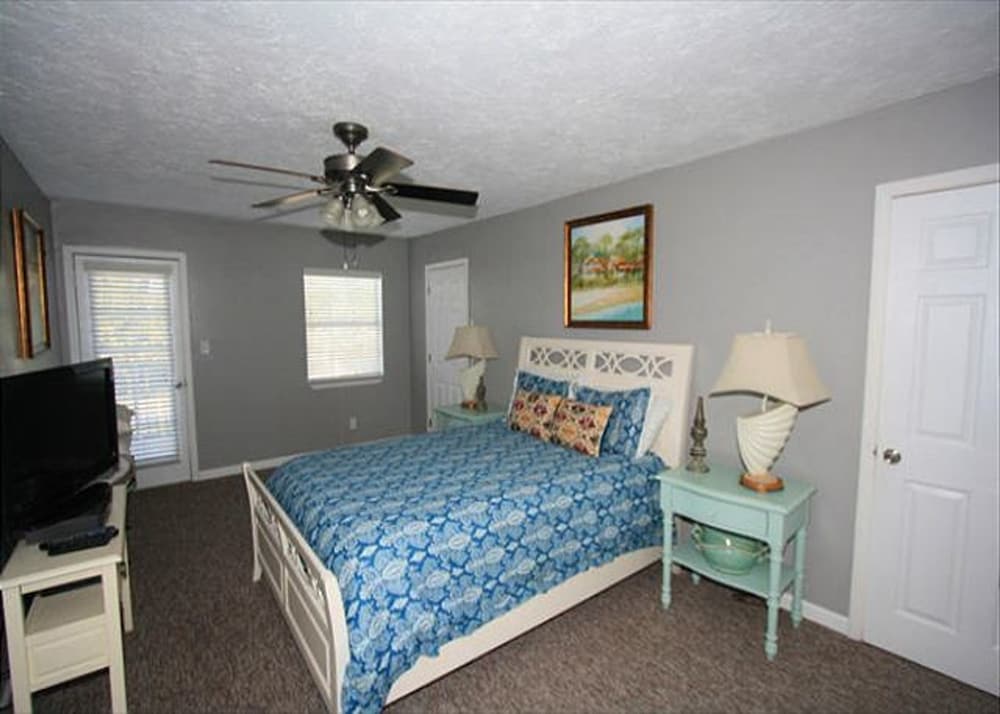 House, 4 Bedrooms photo 1