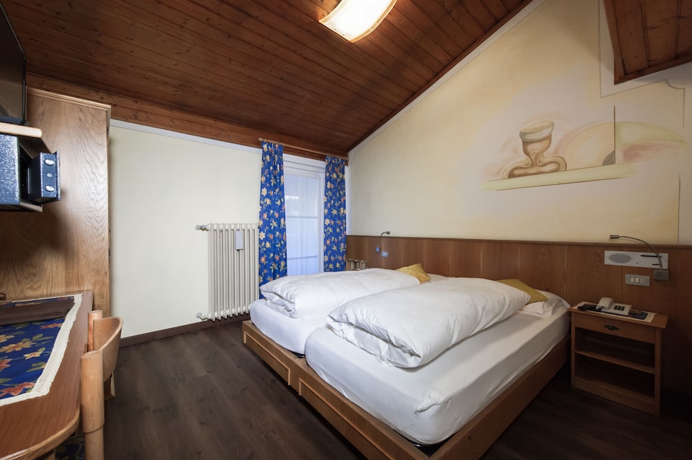 Superior Double or Twin Room, Balcony photo 2