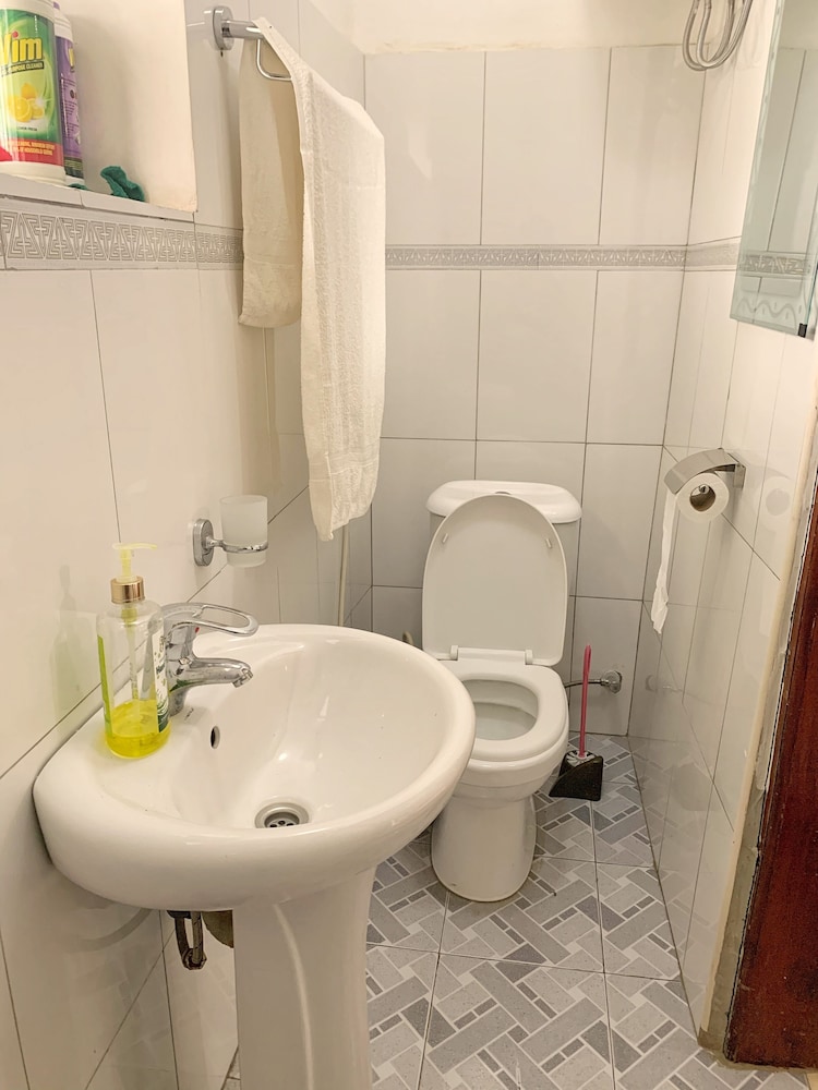 Basic Double Room photo 3