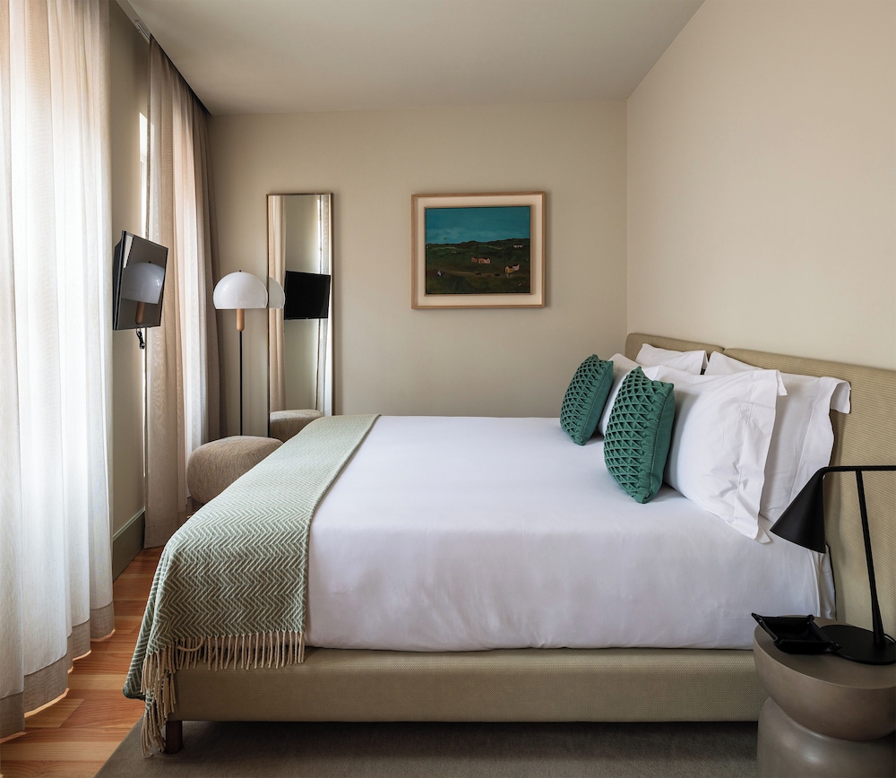 Double Room, City View