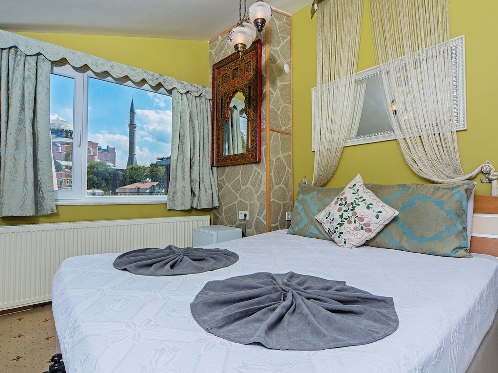 Suite Room (Hagia Sophia View) photo 1
