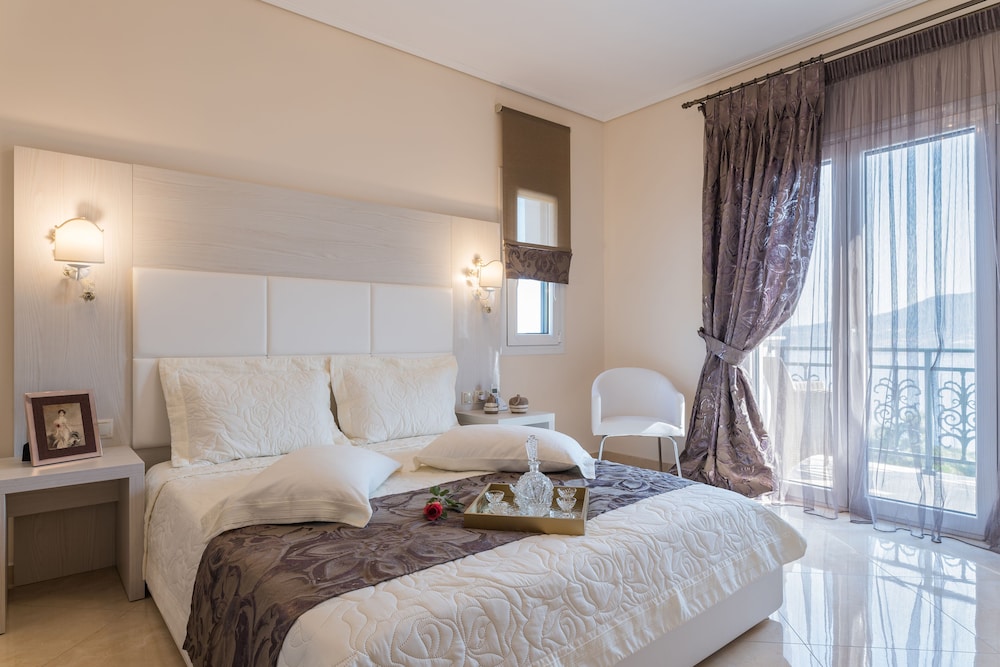 Luxury Suite (Afroditi) photo 2