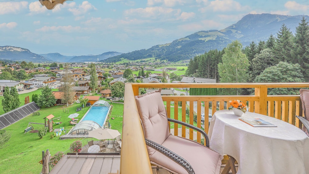 Superior Double Room, Balcony photo 3