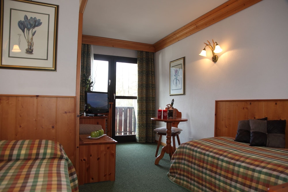Classic Single Room