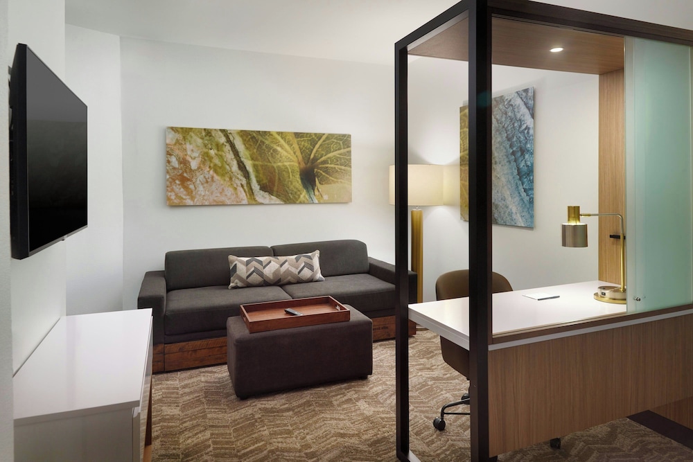 Suite, Multiple Beds (Hearing Accessible) - Photo 3