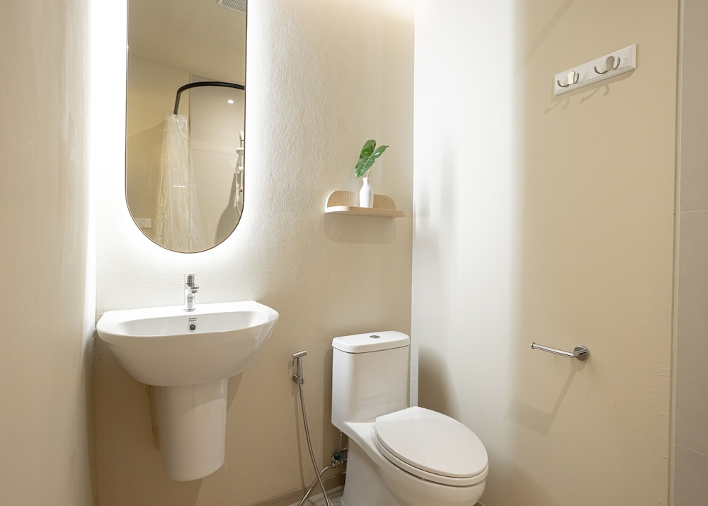 Standard Double Room, 1 Double Bed - Photo 2