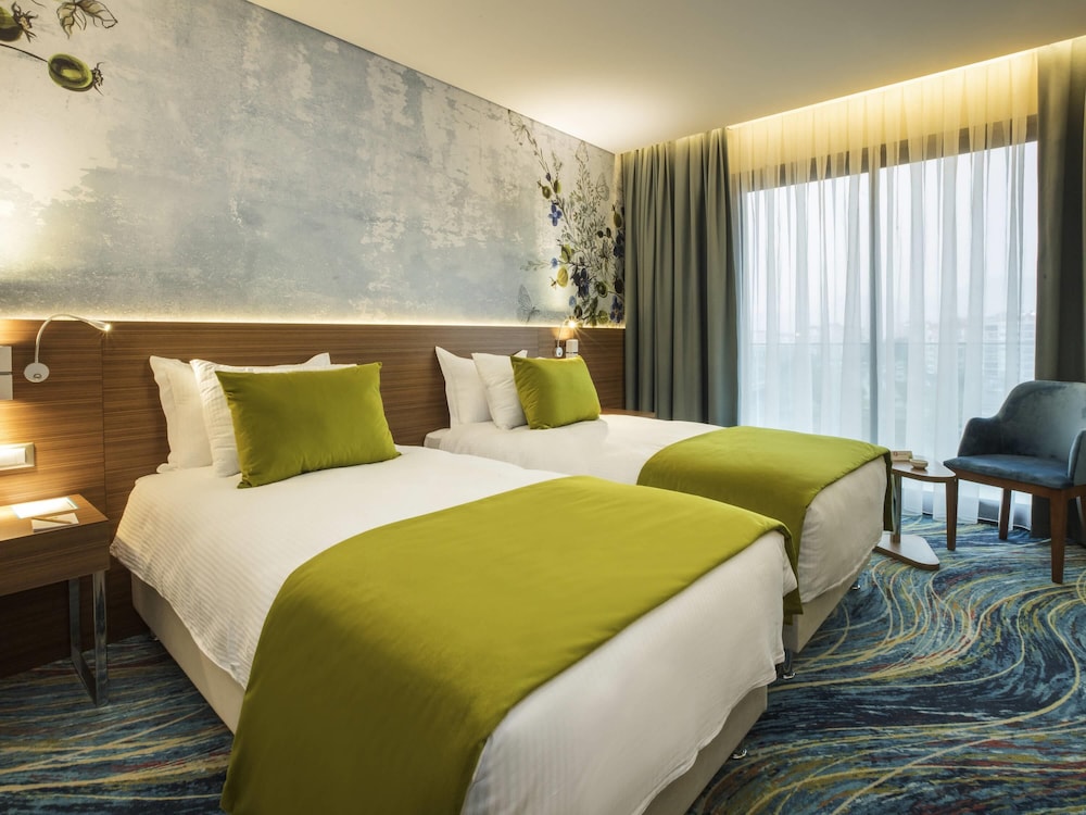 Deluxe Room, Multiple Beds