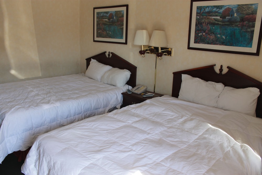 2 Queen Standard Room photo 1
