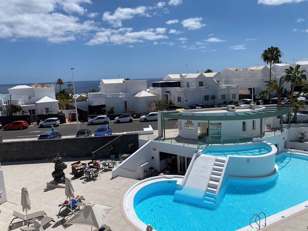 Studio, Pool View