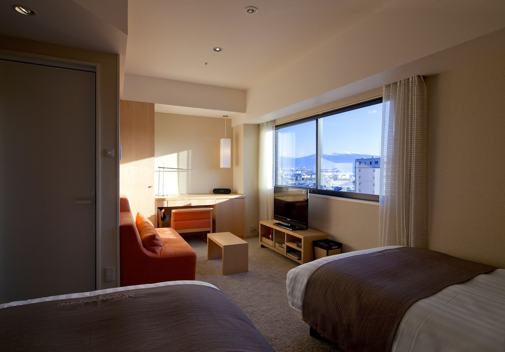Comfort Twin Room, Non Smoking, City View (Corner Room ) photo 2