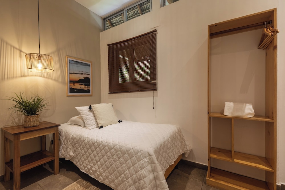 Standard Twin Room photo 3