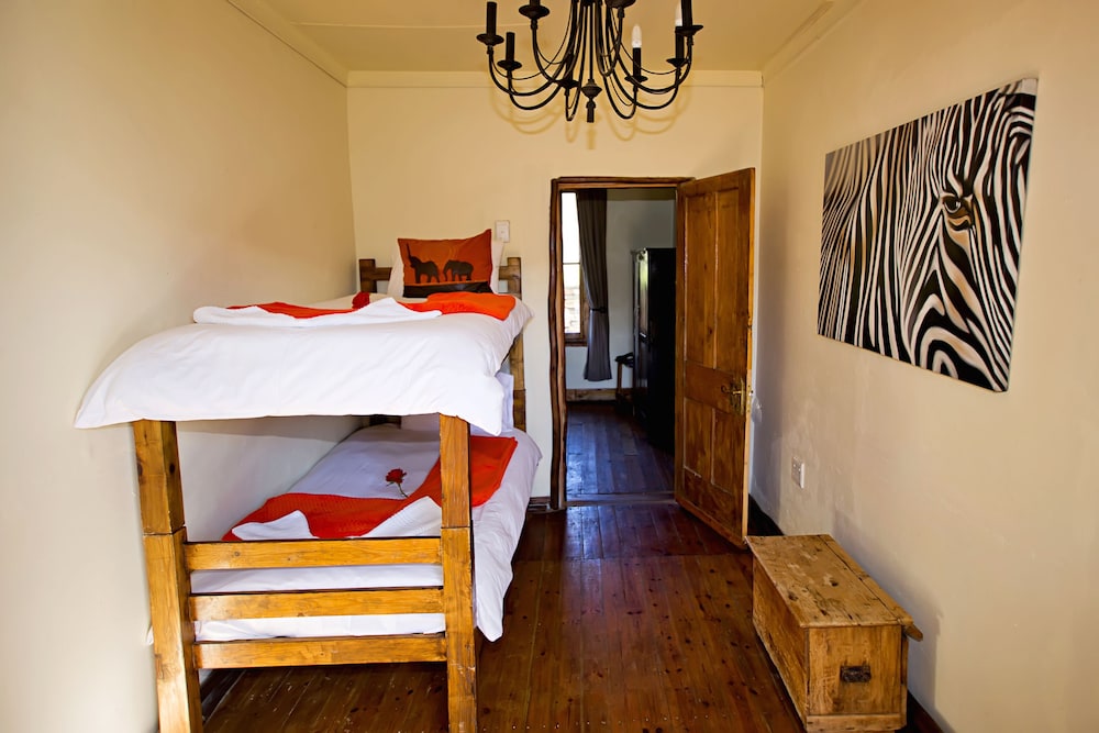 Zebra Lodge - Family Room photo 1