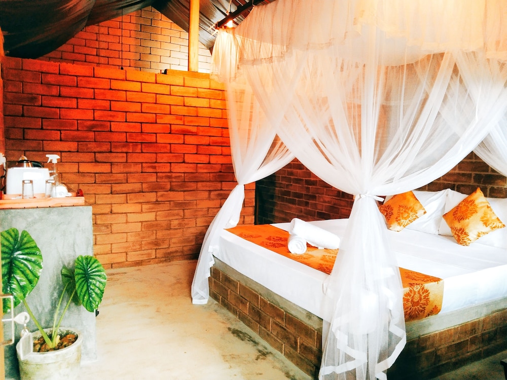 Standard Double Room, 1 Bedroom, Non Smoking, Garden View