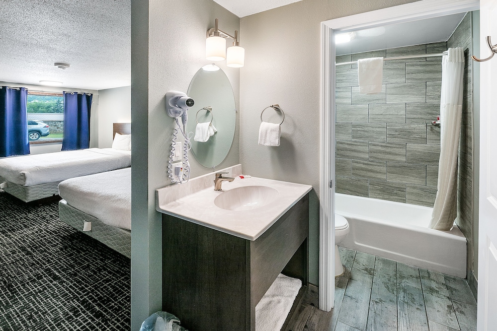 Standard Double Room - Photo 2