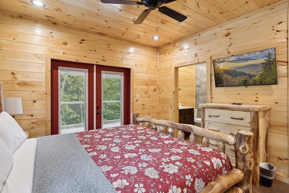 Cabin, 5 Bedrooms