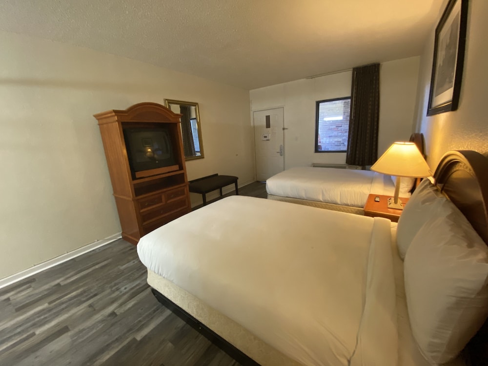 Suite, 2 Bedrooms, Non Smoking photo 2