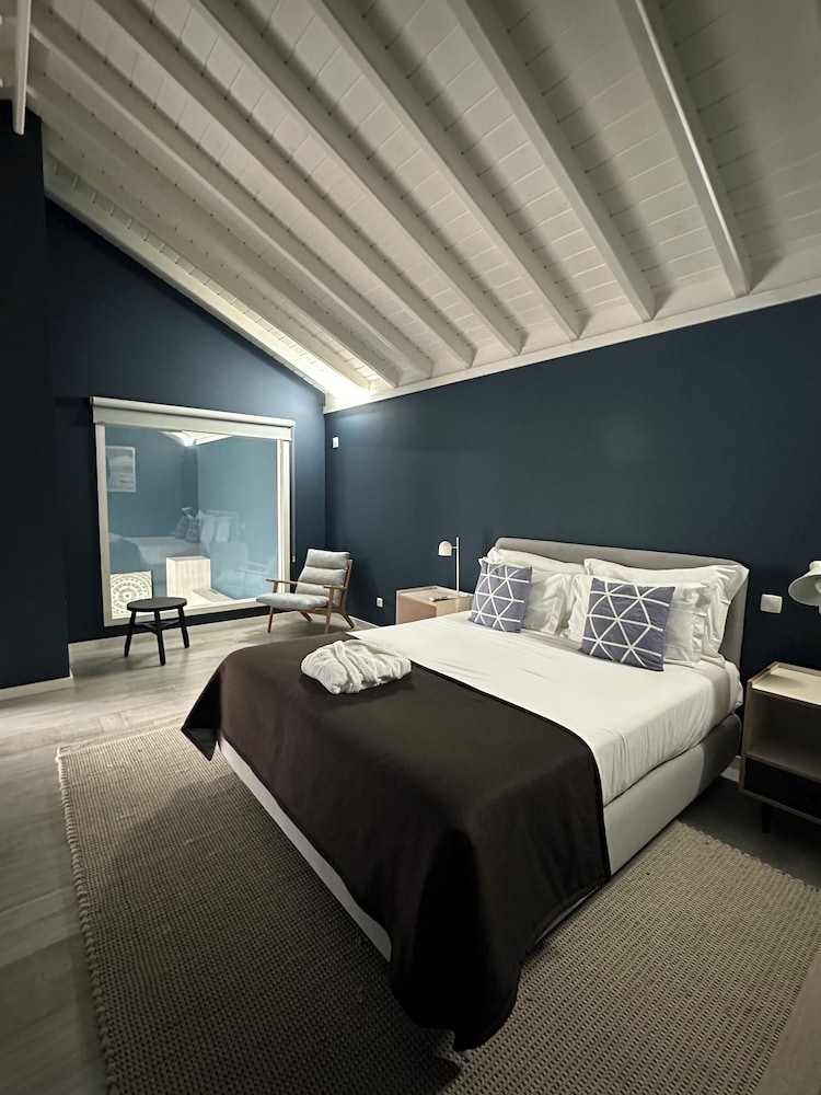 Indigo Blue Duplex photo 2