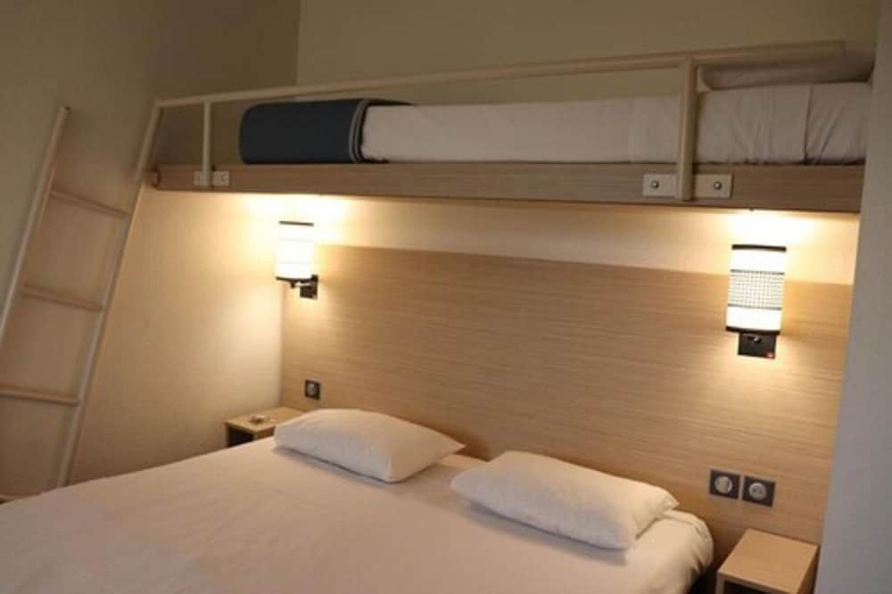 Triple Room photo 2